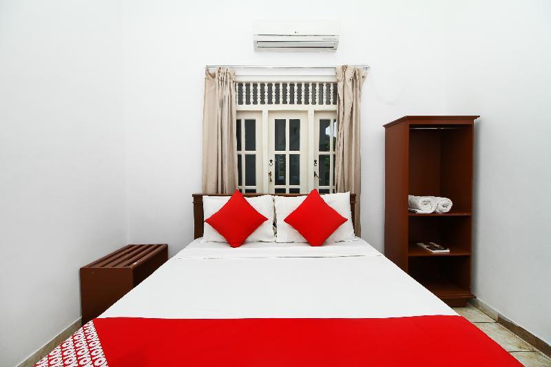 Oyo 347 Hotel Empryean Katunayaka Екстериор снимка