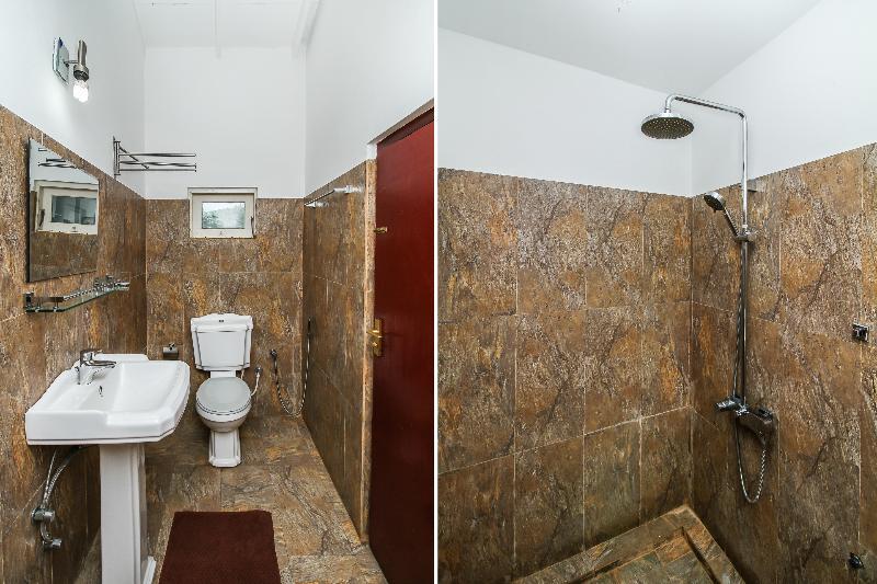 Oyo 347 Hotel Empryean Katunayaka Екстериор снимка